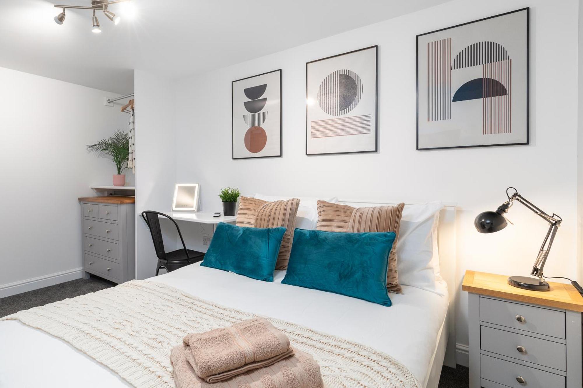 Luxury Lower-level One Bed * Лидс