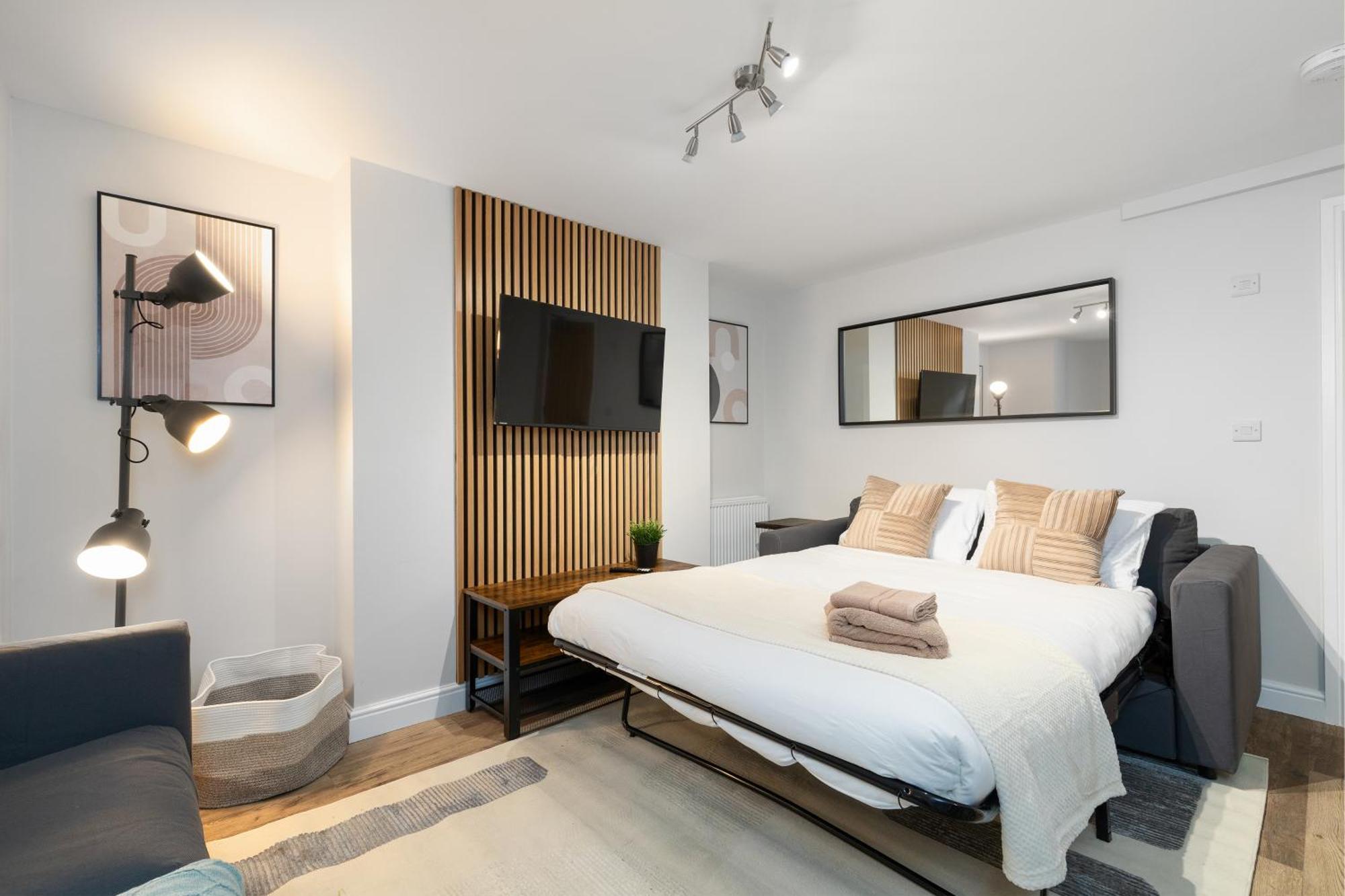 Апартаменты Luxury Lower-level One Bed Лидс